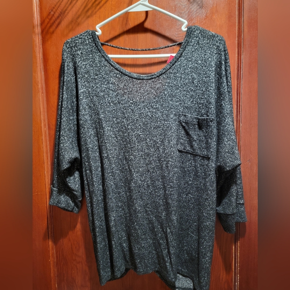 Daytrip lounge mid sleeve top